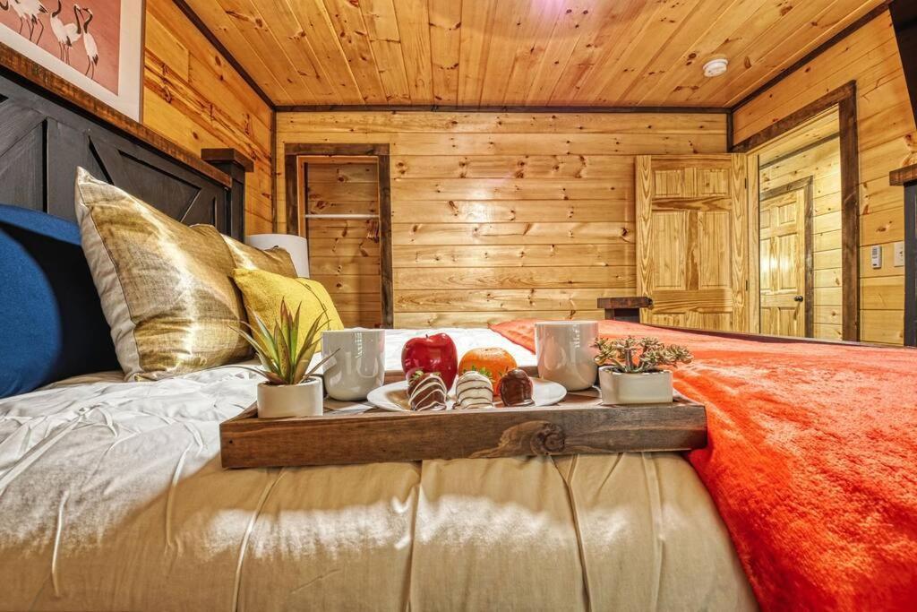 Adventure Retreat/Cabin/Pool+Hot Tub/Game Room+Theater Sevierville Exterior foto